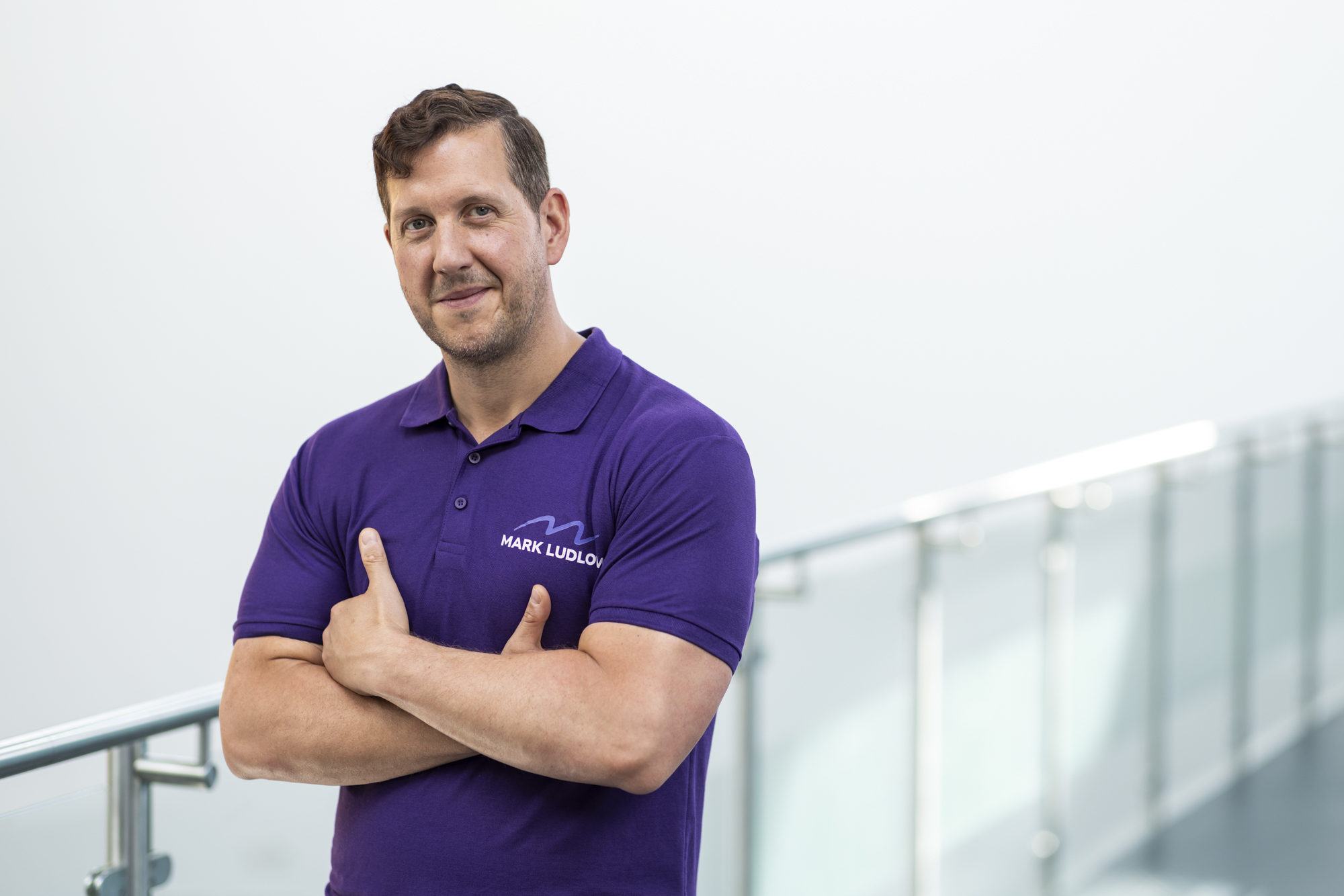 Hybrid personal training combining online coaching with face-to-face personal training